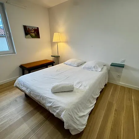 Chambre Privee Avec Salle De Bains Partagee-Le Sapin Genay  Exterior foto